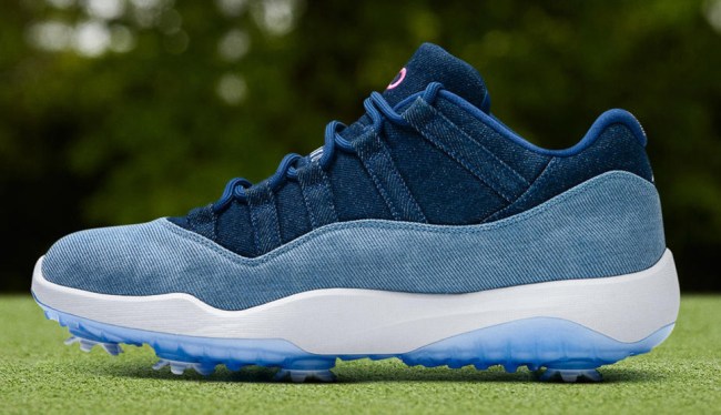 US Open scripting golf shoes nike