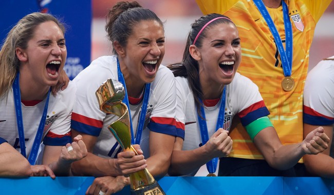 Jennifer Lopez Gave USWNT Star Carli Lloyd A Lap Dance At NYC Concert