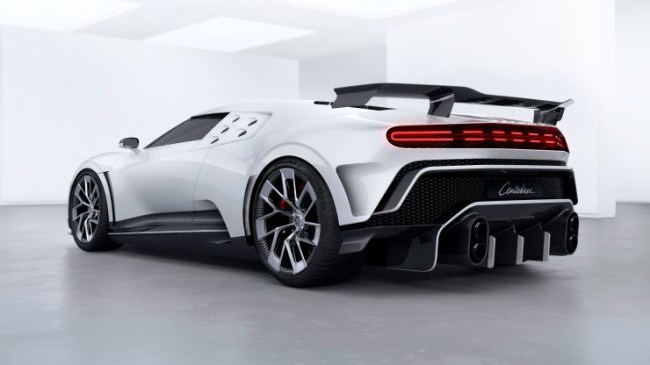 Bugatti Centodieci car photo