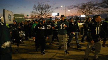A Fan Fight Outside The Eagles Preseason Game Ends With Man Losing Last Shred Of Dignity