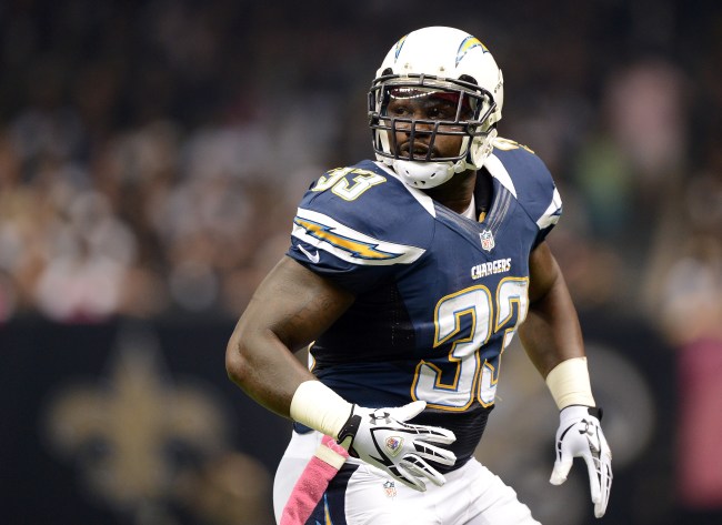 Former NFL player Le'Ron McClain pleads for help from the NFL in disheartening Twitter messages
