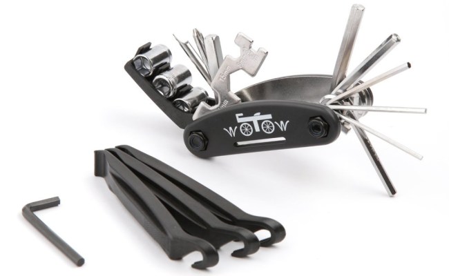 best cycling gear and accessories
