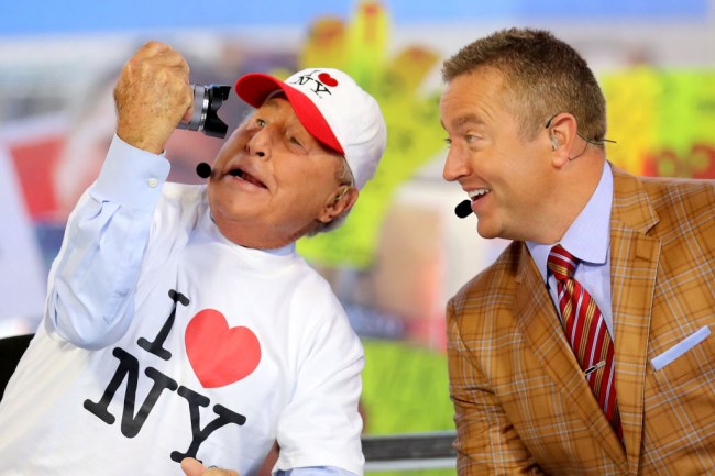 lee corso college gameday routine