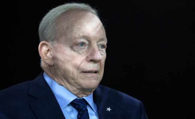 Jerry Jones Hanging With Fans On Bourbon Street Saturday Night Videos