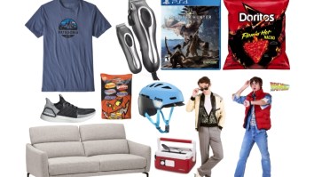 Daily Deals: Candy, Apple Watches, Travel Slow Cookers, Loveseats, REI Clearance, adidas Sale, Halloween Costumes And More!