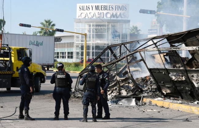 Mexican soldiers were forced to release Joaquin El Chapo Guzman's son Ovidio after the Sinaloa Cartel strong-armed the army in Culiacán by using high-powered weapons.