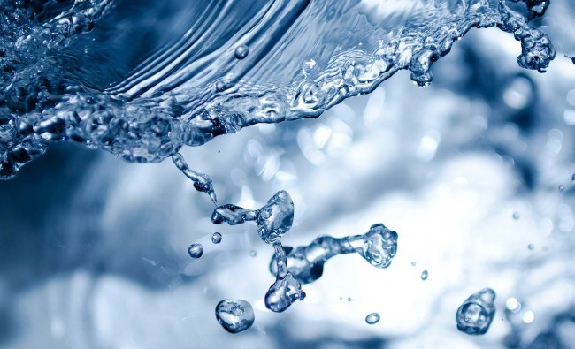 New Study Says Water Sports Drinks Not The Best For Hydration