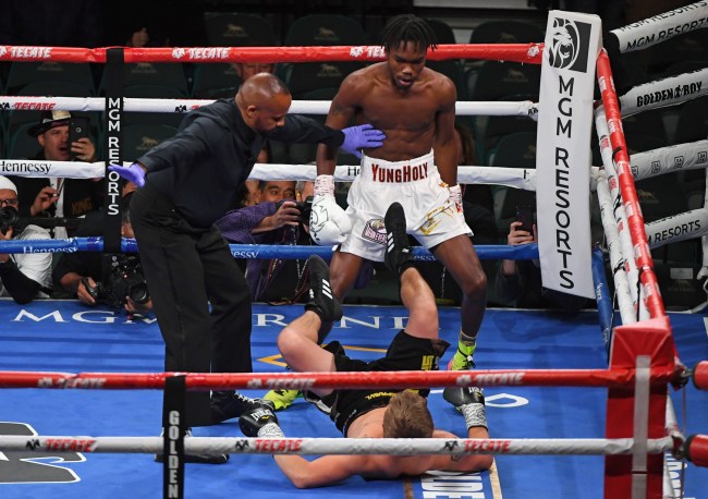 Evander Holyfield Son Knocked Out His Opponent In His Pro Debut