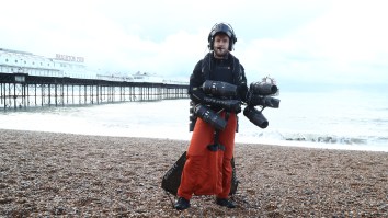 ‘Real-Life Iron-Man’ Sets A New World Record For The Fastest Speed In A Jet-Powered Body Suit At 85 MPH