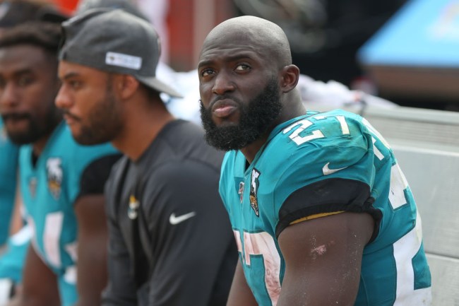 leonard fournette fined for sitting on bench