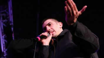 Comedian Andrew Schulz Expertly Roasts 21-Year-Old Daughter And Father At Comedy Show