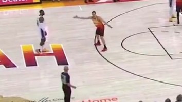 LeBron James Commits Obvious Travel During Game Vs Jazz But Refs Refuse To Call It