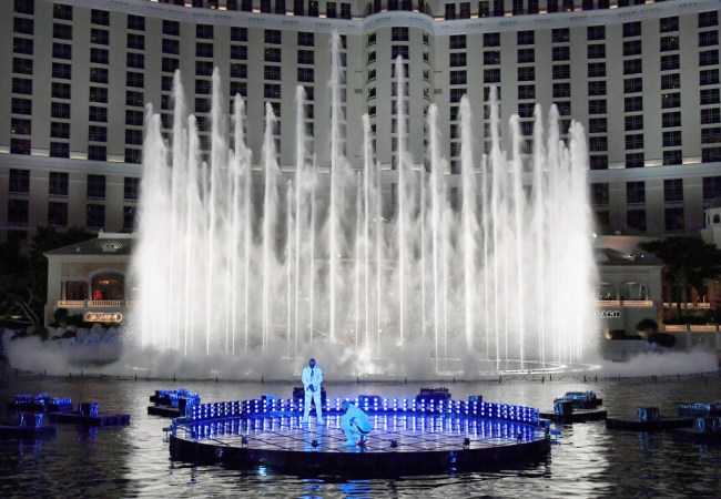 2020 nfl draft bellagio fountains boat