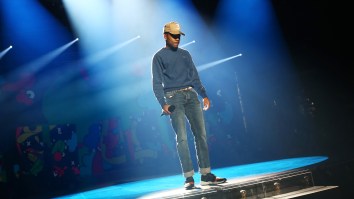 Chance The Rapper Performs Heart-Rending Rendition Of ‘Ultralight Beam’ In Memoriam Of Kobe Bryant