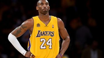Raptors And Spurs Pay Tribute To Kobe Bryant By Dribbling Out Shot Clock To Begin Game