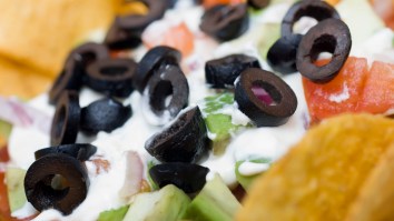 This World Record 70-Layer Dip Took 19 People To Build And Is The Ultimate Super Bowl Food Flex This Year At 1,000+ Pounds