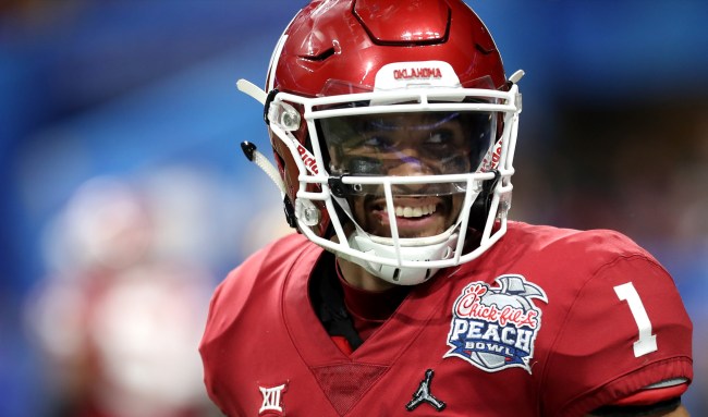 Jalen Hurts Senior Bowl Helmet Honors Both Oklahoma AND Alabama