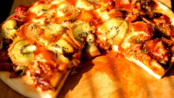 The Internet Is Totally Grossed Out By This Restaurant That Serves Kiwi On Pizza