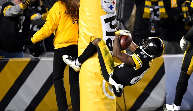 Antonio Brown Apologizes To Steelers Disses JuJu Smith-Schuster Again