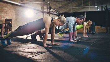 Ex-Marine Who Set New Planking World Record Of 8+ Hours Used This Mental Trick To Stay Focused