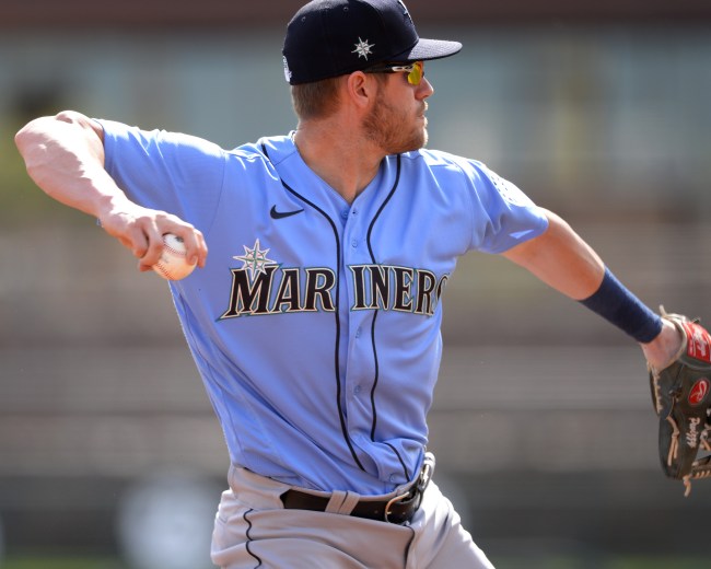Due to coronavirus, the Seattle Mariners could move home games to their spring training facility