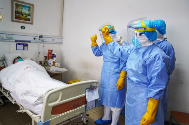 Hvivo, the company behind the laboratory at Queen Mary in London, will pay volunteers $4,500 to be infected with the coronavirus.
