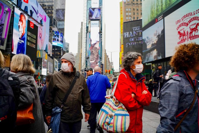 Coronavirus update: Italy closes all schools and colleges, video shows New York City man collapsing in Queens, there could be 2 types of coronavirus.
