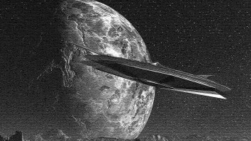 Time-Lapse Video Showing Mysterious ‘Red Trails’ Reignites Debate About UFOs Over North Carolina
