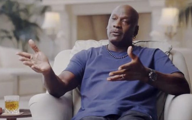 michael jordan smoking cigar the last dance