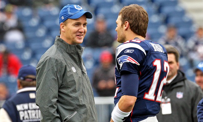 Peyton Manning Thrashes Tom Brady With Trash Talk For Golf Event