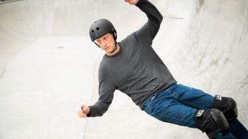 Tony Hawk Shared A Gnarly X-Ray Of His Fingers After A Skating Accident