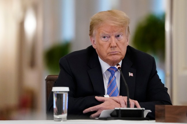 president trump coronavirus symptoms