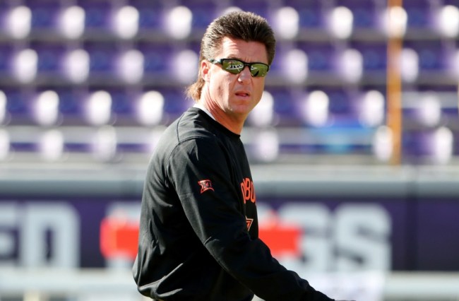 mike gundy oan t shirt explanation