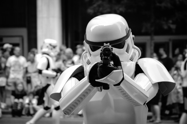 stormtrooper social distancing