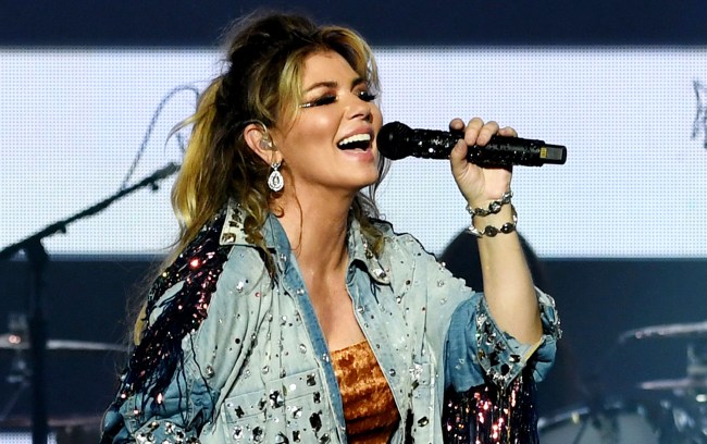 Tua Tagovailoa Shoots His Shot At Celebrity Crush Shania Twain