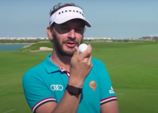 Hitting a golf ball without dimples is harder than it looks, as these PGA golfers showed in this video