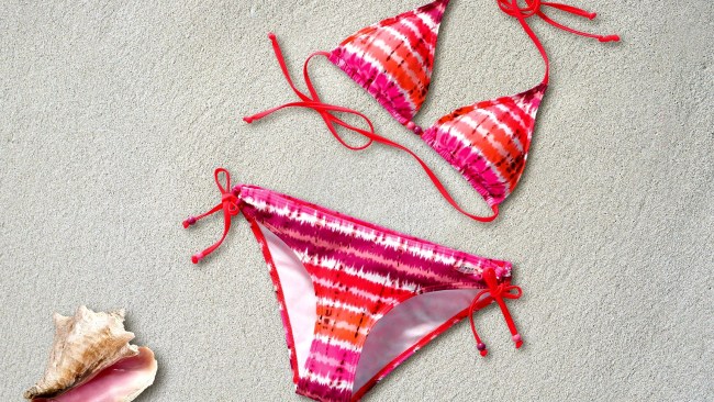 Magician Boyfriend Pranks Girlfriend With Dissolving Bikini