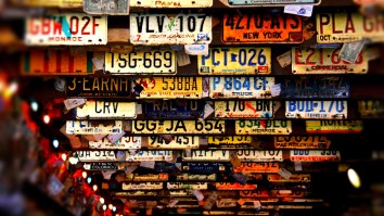 What Are The Essential Features Of A Dive Bar? People Shared What A Watering Hole Must Have To Qualify