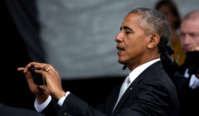 Barack Obama Admits To Having A Fintsa - A Secret Instagram Account