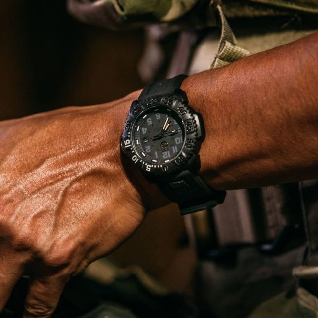 Best Carbon Fiber Watches