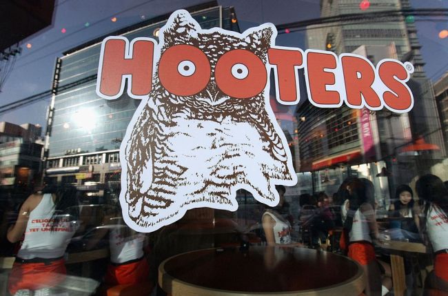 Hooters Mask Kid