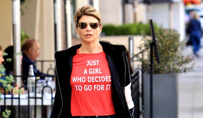 Lori Loughlins Prison Offers Yoga Pilates Origami And Music Lessons