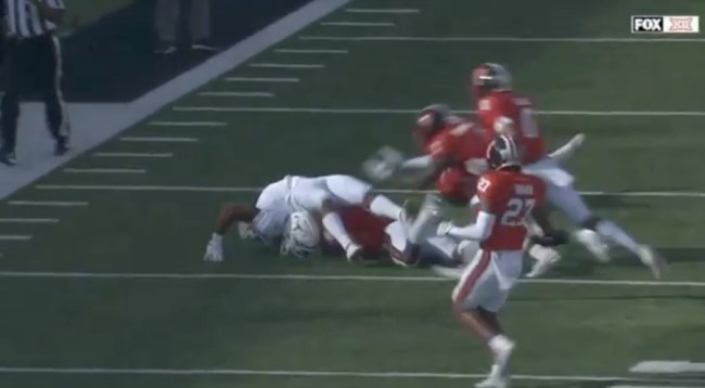 texas bijan robinson hurdle