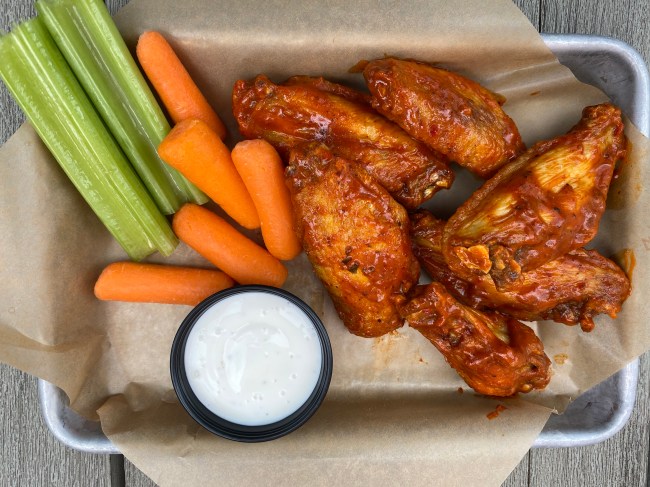 buffalo wilds wings new sauces 2020