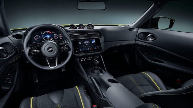 Nissan Z Proto is a manual retro sports car that could be a Supra killer.