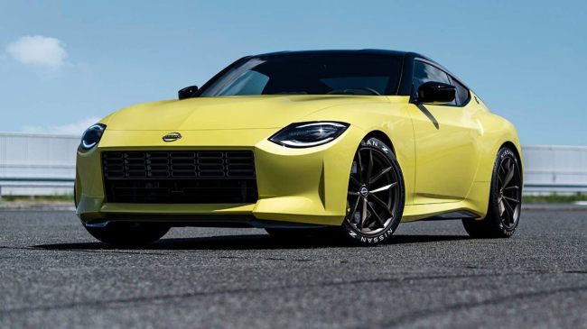 Nissan Z Proto is a manual retro sports car that could be a Supra killer.