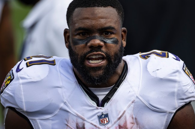 Mark Ingram slammed that viral pic of him looking like a shrimp next to Derrick Henry