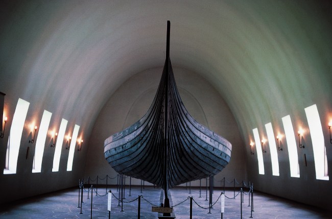 Gokstad viking ship, 9th century, Viking ship museum, Oslo, Norway. Oslo, Vikingskipshuset (Viking Ship Museum)