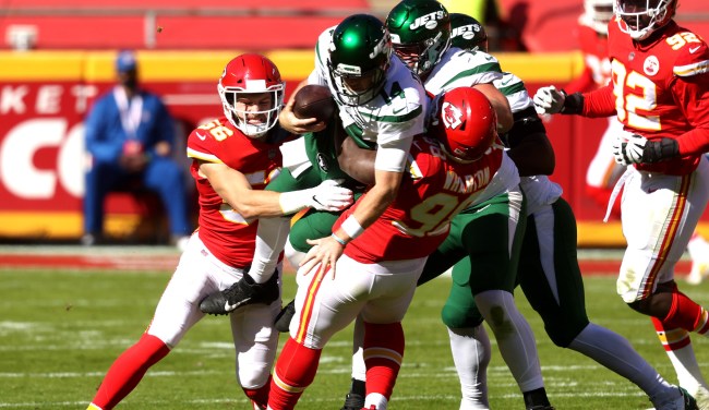 Mark Sanchez Thinks Sam Darnold Should Move On From The New York Jets
