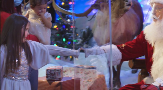 Some Store Santas Will Be Inside Glass Boxes Because Of COVID